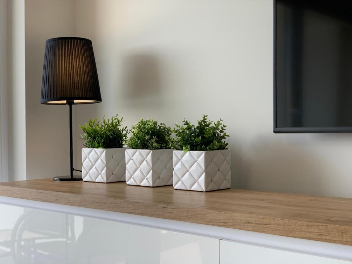 Baltic Style Spa Apartment With Free Pool, Saunas & Fitness - Kasprowicza 20 โควอบเซก ภายนอก รูปภาพ