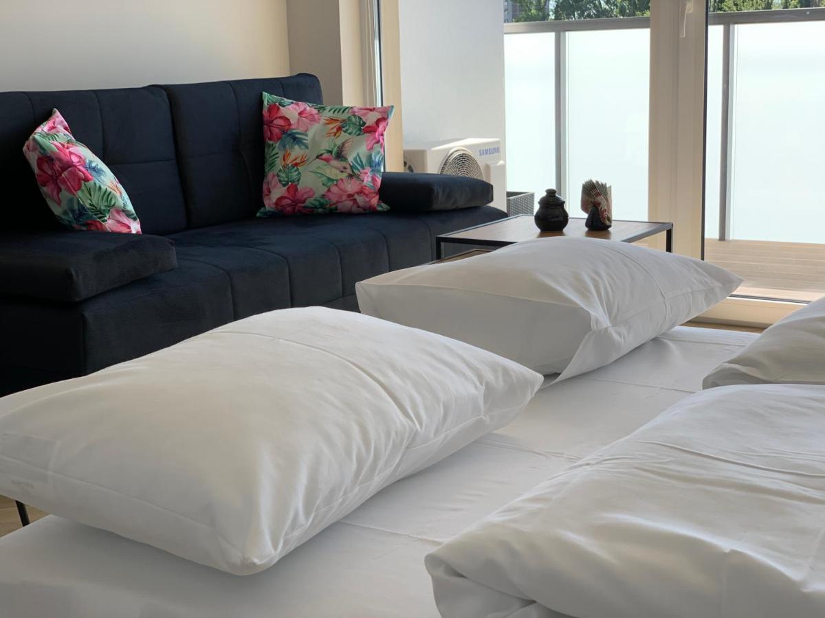 Baltic Style Spa Apartment With Free Pool, Saunas & Fitness - Kasprowicza 20 โควอบเซก ภายนอก รูปภาพ
