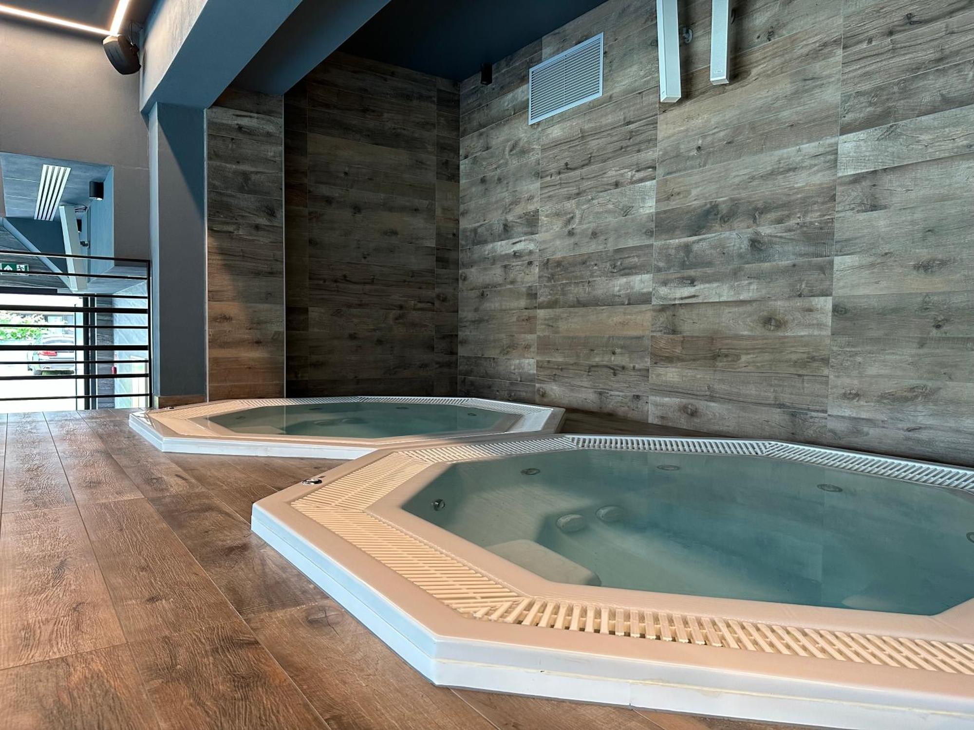 Baltic Style Spa Apartment With Free Pool, Saunas & Fitness - Kasprowicza 20 โควอบเซก ภายนอก รูปภาพ